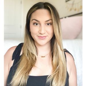 Meet your Posher, Andrea